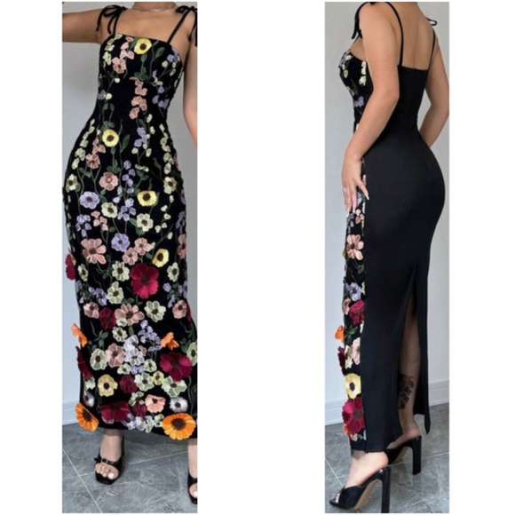 Classic Floral Appliqué Bodycon Fitted Party Occasion Dress - Picture 3 of 3